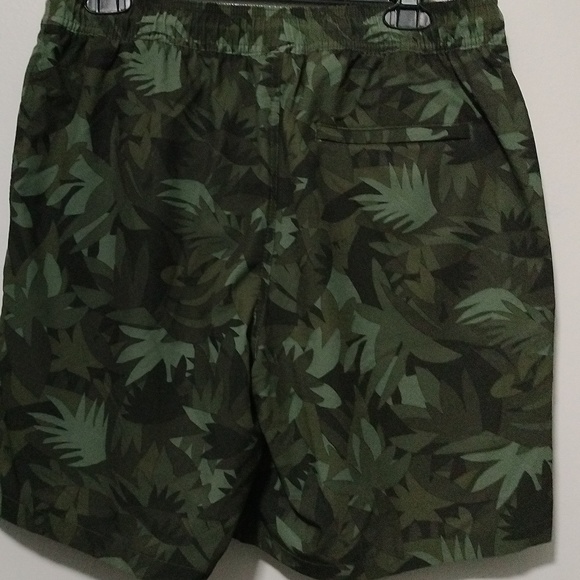 GoodFellow Men's swimming shorts size M - Picture 9 of 15